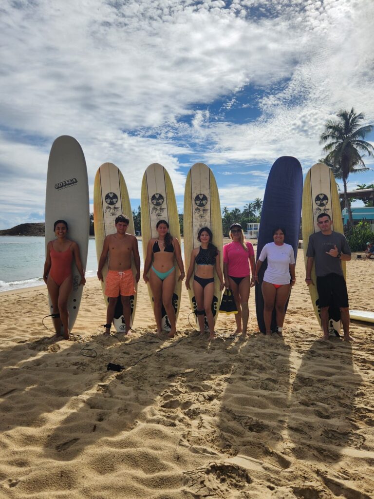 Mujeres al agua