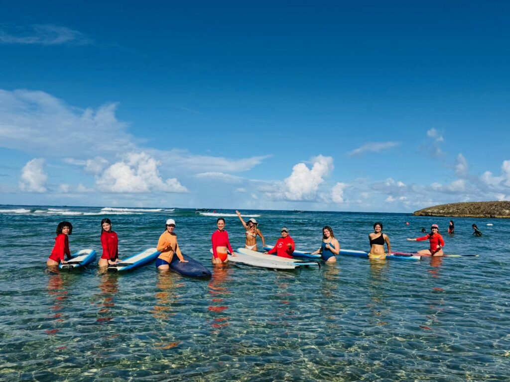 Mujeres al agua